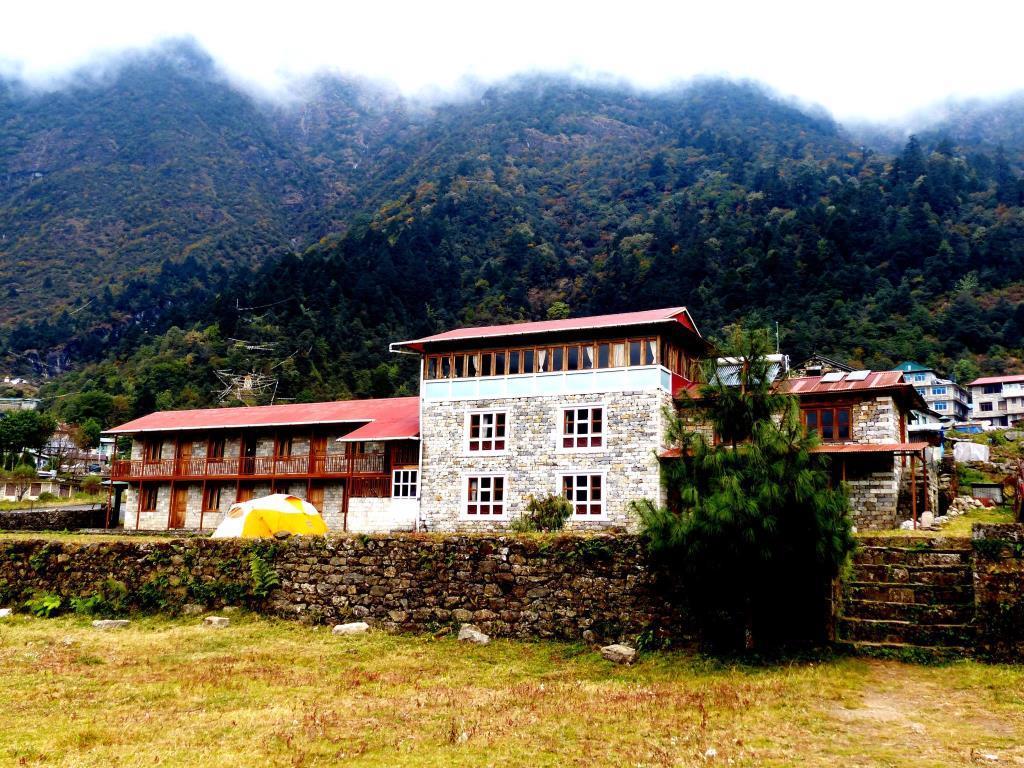 Lukla Airport Resort Lukla Exterior photo